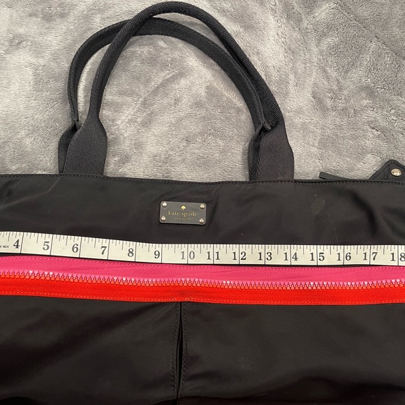 Kate Spade Black Shoulder Tote Bag w/ lots of pockets - great used condition! - Picture 8 of 10